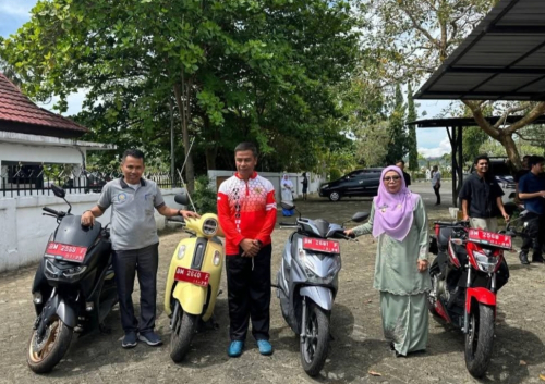 Demi Layanan Maksimal, Bupati Kampar Serahkan Belasan Kendaraan Operasional ke OPD