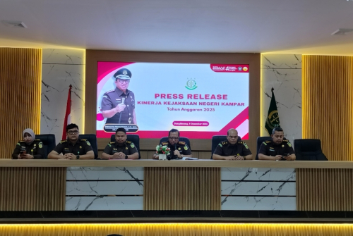 Kejari Kampar Raih Tiga Penghargaan dan Selamatkan Rp 579 Juta Kerugian Negara Selama 2025