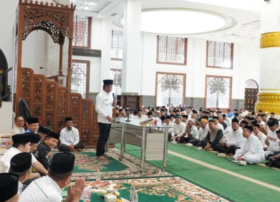 Bupati Kampar Lepas 453 Calon Jamaah Haji, Biaya Operasional Ditanggung APBD