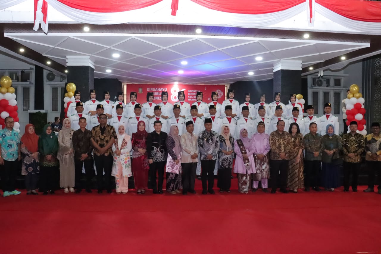 Khidmat dan Meriah, Forkopimda Kampar Rayakan Puncak Kemerdekaan ke-81 di Balai Bupati